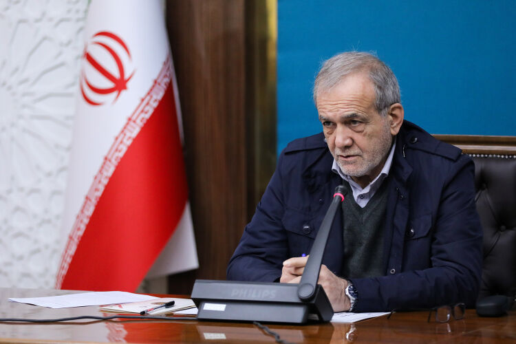 پزشکیان: اقدامات دولت برای گسترش انرژیهای پاک بی سابقه است پزشکیان: اقدامات دولت برای گسترش انرژیهای پاک بی سابقه است