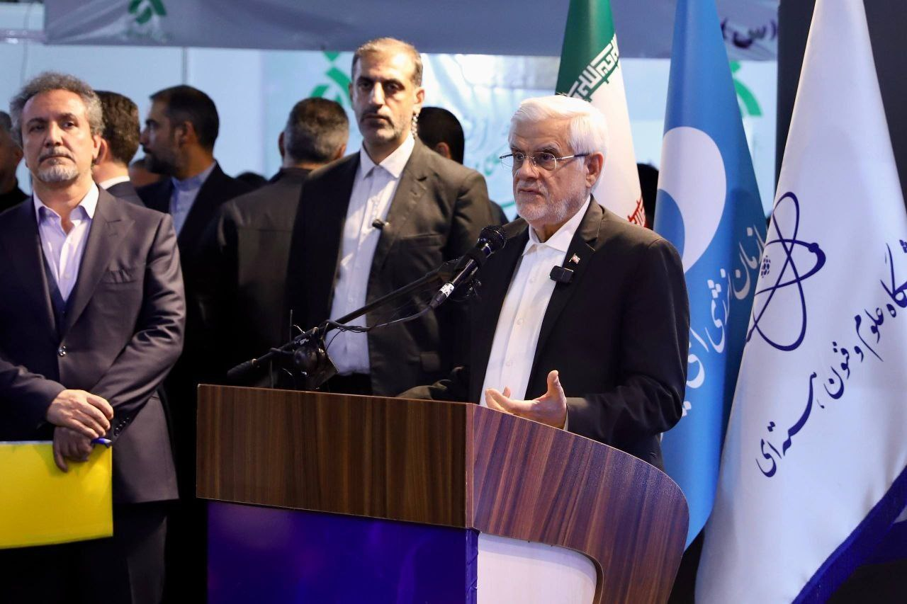 عارف: راهبرد دولت شتاببخشی به رشد فناوریهای نوظهور است/ تولید ۷۰ نوع رادیوداروی ایرانی