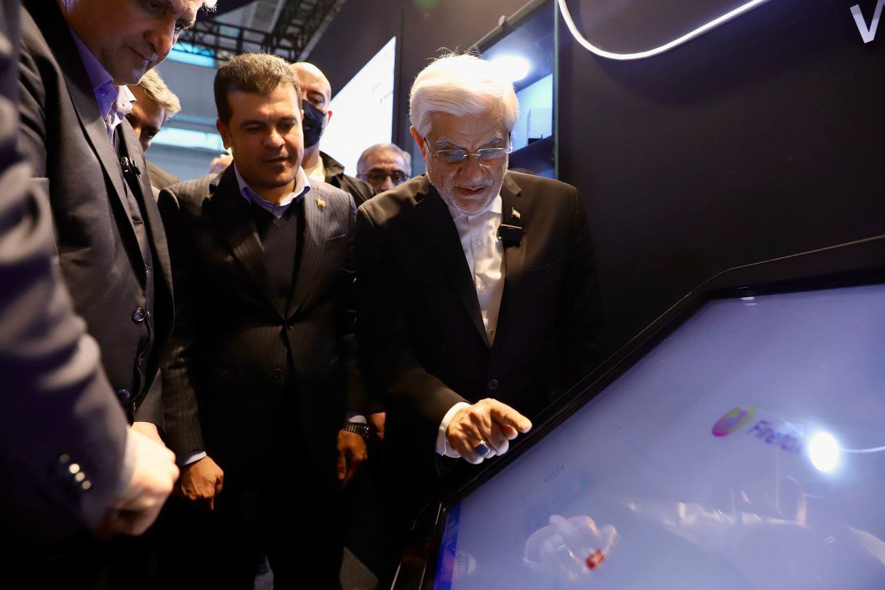 عارف: راهبرد دولت شتاببخشی به رشد فناوریهای نوظهور است/ تولید ۷۰ نوع رادیوداروی ایرانی