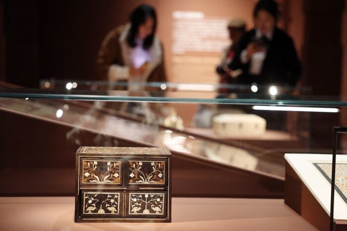 افتتاح معرض "معجزة اللوحات" للروائع الفنية من إيران والهند وتركيا في شنغهاي