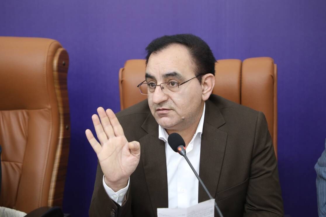 معاون استاندار ایلام: هیأت‌های اجرایی انتخابات با حضور جوانان و بانوان تقویت شوند