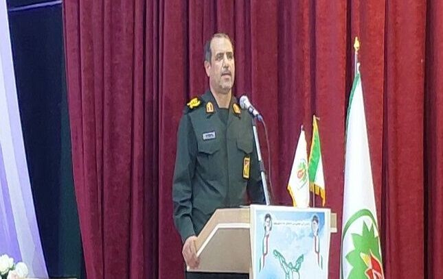 فرمانده سپاه کردستان: خانواده‌ و معلمان، فرزندان در تراز انقلاب تربیت کنند