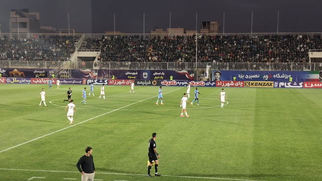 ترکیب تیم‌های فوتبال چادرملو و استقلال خوزستان اعلام شد