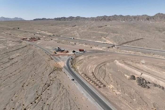 راه‌اندازی نیروگاه زغال‌سنگ‌سوز طبس؛ مطالبه راهبردی شرق کشور از دولت چهاردهم