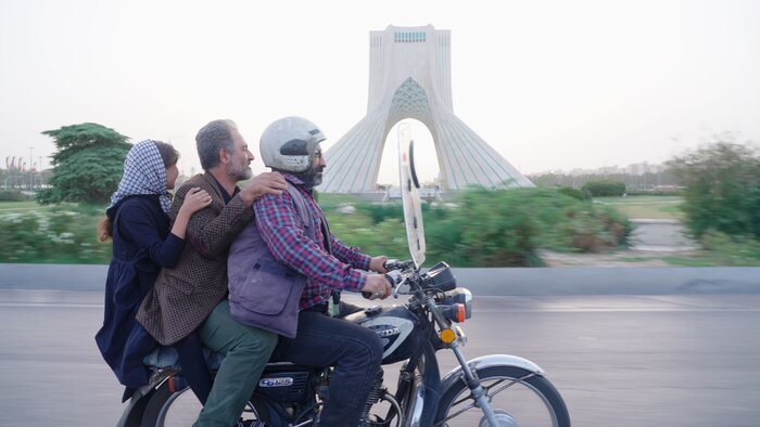فیلم «احمد» از سوم دی در سینماها/ فیلم کوتاه «تبسم» در مرحله تدوین قرار گرفت