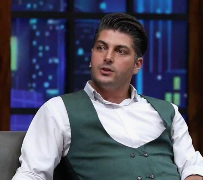 ترخیص مجری تلویزیونی برنامه‌های ورزشی از مرکز درمانی سمنان + عکس