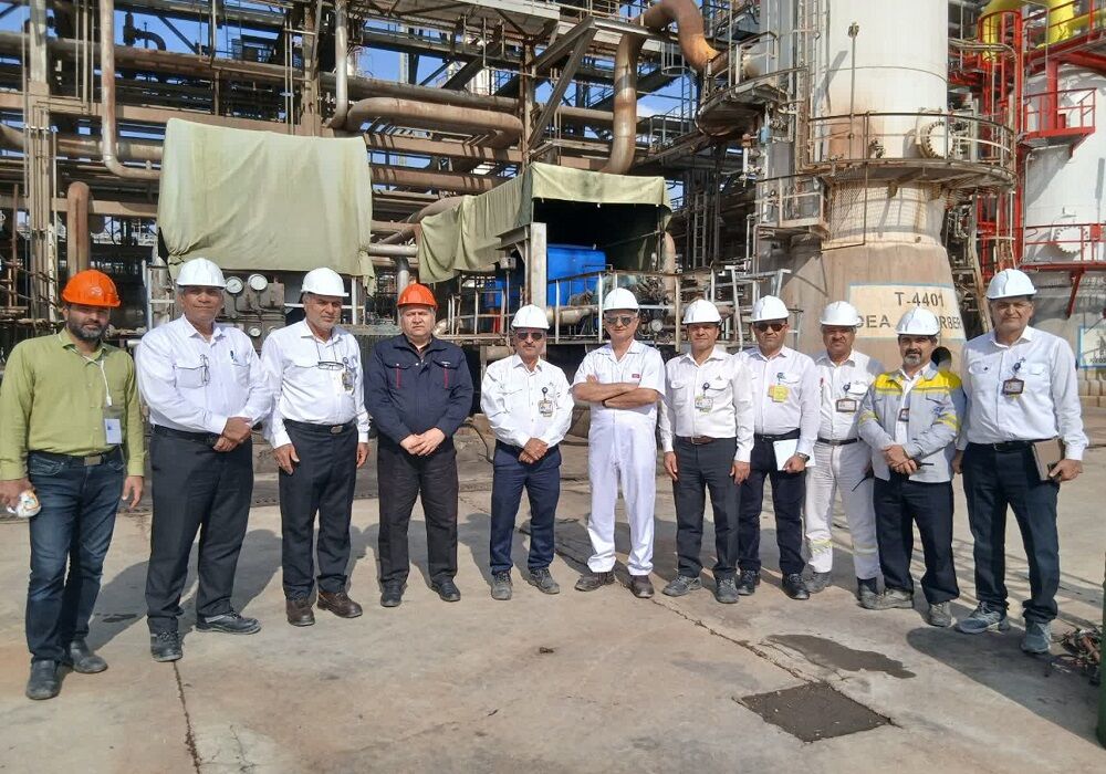 الکتروموتور ۱۲۰۰ کیلووات ساخت داخل با موفقیت در پالایشگاه فجر جم نصب و راهاندازی شد الکتروموتور ۱۲۰۰ کیلووات ساخت داخل با موفقیت در پالایشگاه فجر جم نصب و راهاندازی شد