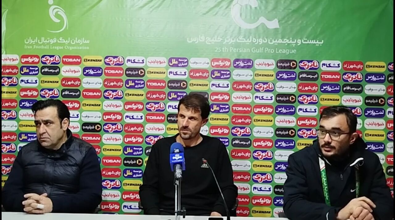 حدادیفر: از همه هواداران عذرخواهی بزرگی میکنم