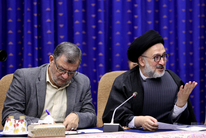 ابطحی: نسل جدید نه اصلاح‌طلب می‌شناسد نه اصولگرا/ تاکید رئیس‌جمهور بر حل مشکلات کشور