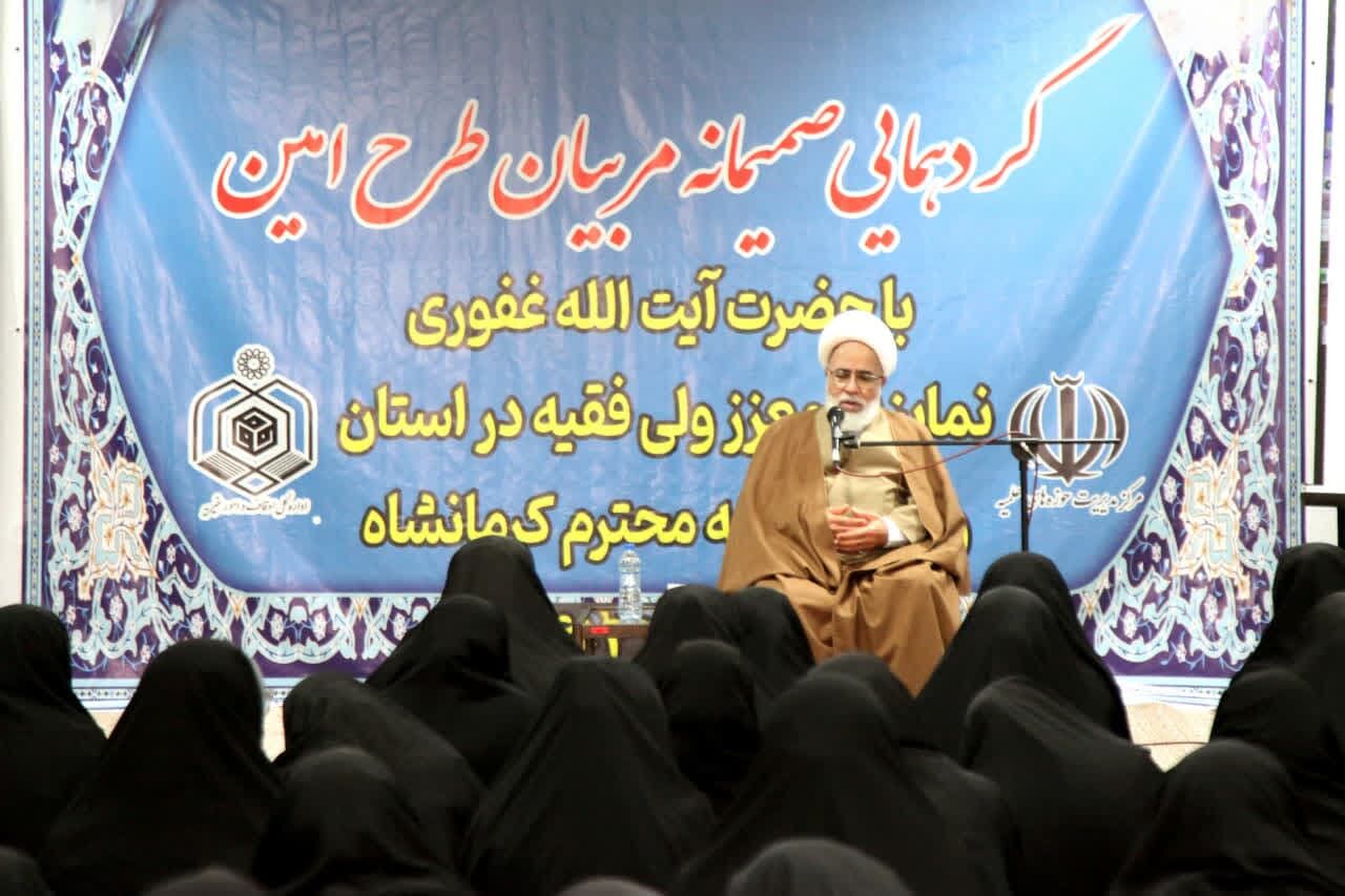 نماینده ولی‌فقیه در کرمانشاه: تبلیغ دین مقصد نهایی همه تلاش‌های حوزوی است