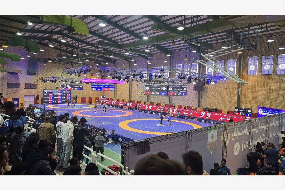 نفرات برتر پنج وزن نخست مسابقات کشتی فرنگی قهرمانی کشور مشخص شدند