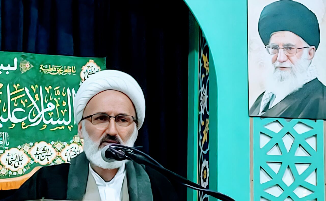 امام جمعه گلپایگان: اعتکاف فرصتی برای خودسازی و تقرب الهی است