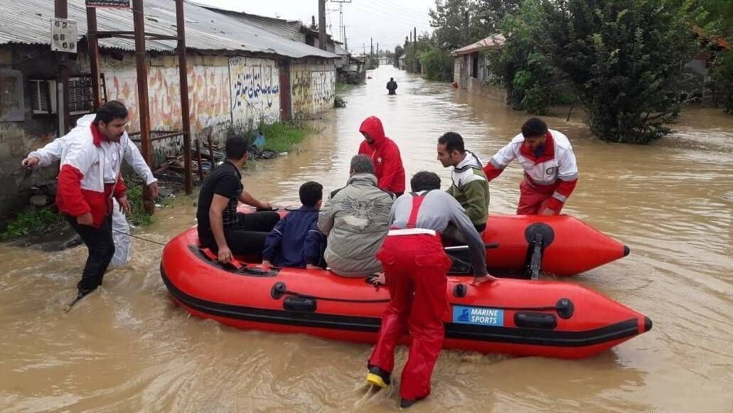 امدادرسانی به ۱۳ هزار نفر/ شهادت یک امدادگر و جان باختن ۶ شهروند در حوادث روزهای اخیر