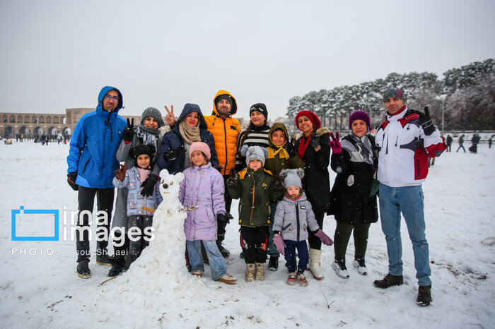 برف، شادی را به زایندهرود خاموش بازگرداند