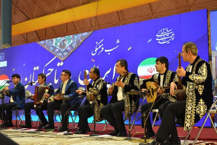 جشنواره اقوام نماد همگرایی فرهنگی ایران و کشورهای آسیای میانه است