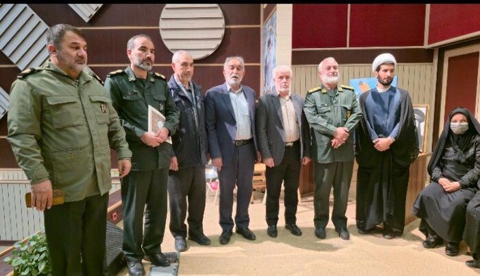 مستند داستانی رووناک در گیلانغرب اکران شد&nbsp;