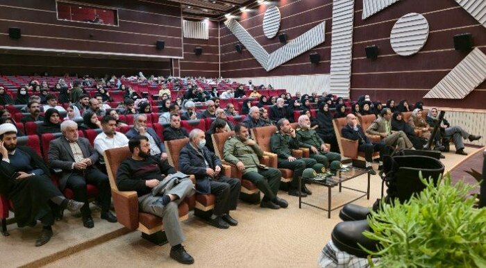 مستند داستانی رووناک در گیلانغرب اکران شد&nbsp;