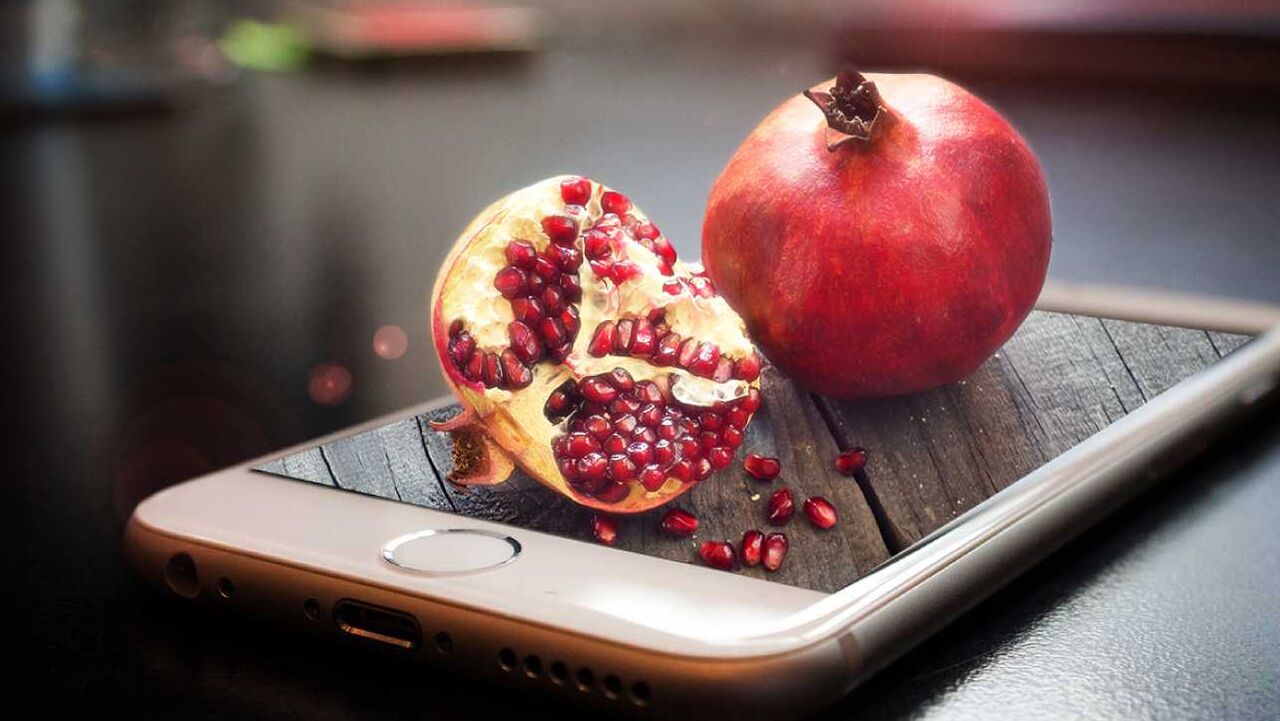 یلدا به بلندای آیینهای دور و دراز یلدا به بلندای آیینهای دور و دراز