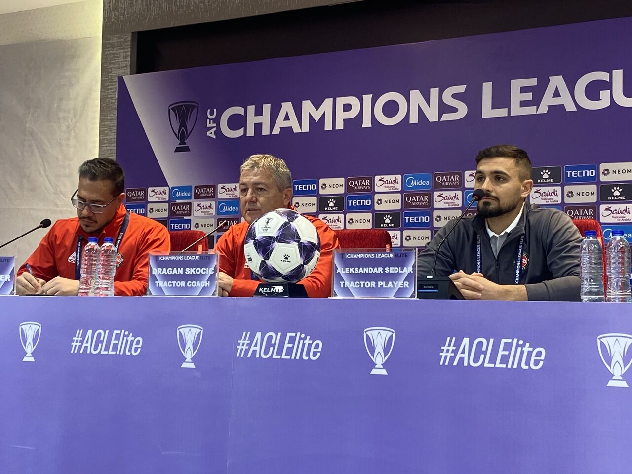 اسکوچیچ: بازی با الدحیل سخت و تعیین‌کننده است/حضور هواداران حس شکست‌ناپذیری به تیم می‌دهد