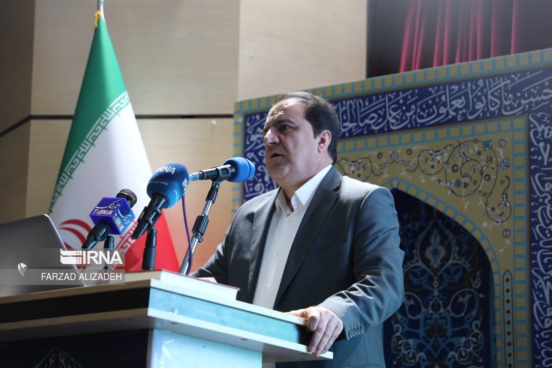 استاندار ایلام:  نظم و وقت‌شناسیِ نماز حلقه مفقوده مدیریت کارآمد است