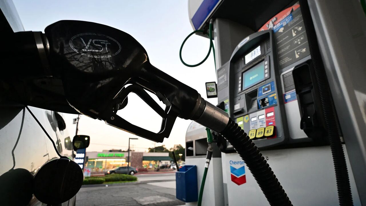 ناترازی بنزین؛ از اصلاحات مقطعی تا شکاف ساختاری ناترازی بنزین؛ از اصلاحات مقطعی تا شکاف ساختاری
