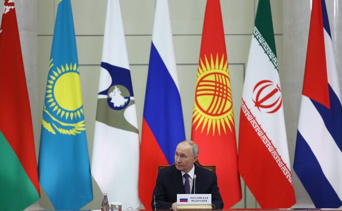 پزشکیان: همکاری ایران و اتحادیه اورآسیا زمینهساز منطقهای قدرتمند است