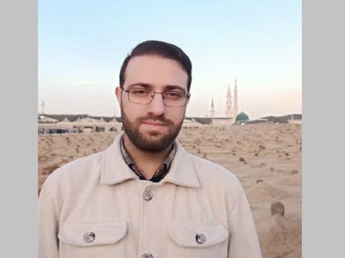 توصیه نویسنده کتاب «هادی» به مسئولان/جوانان را با فضائل امام دهم آشنا کنیم