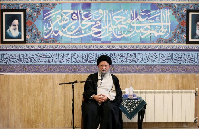 پیوند علم و معنویت راه عبور از جنگ شناختی دشمن است