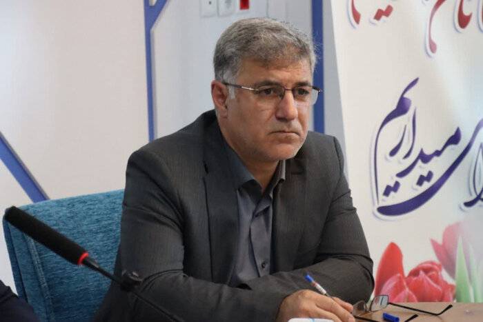 استاندار مرکزی: توسعه پایدار بدون توجه به بهزیستی و آسیبهای اجتماعی محقق نمیشود