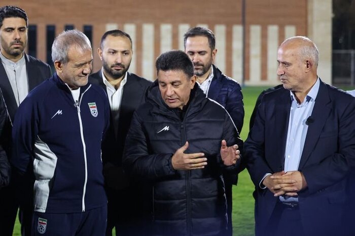 به بهانه چالش بودجهای فوتبال در راه جام جهانی؛ بنگاههای اقتصادی پای کار تیم ملی بیایند