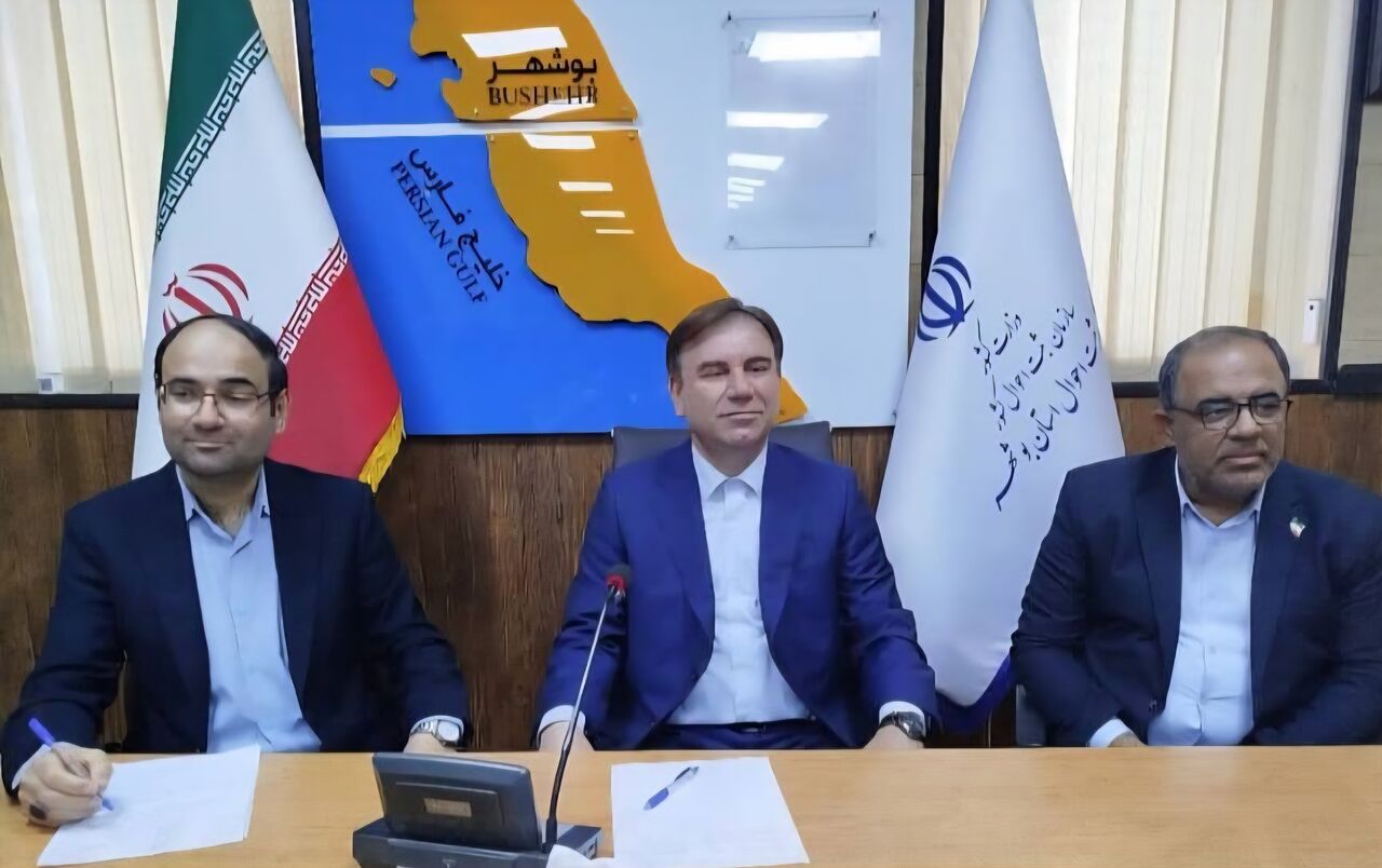 استاندار بوشهر: الکترونیکیسازی فرایندها در ارائه خدمات ثبت احوال به مردم مورد تأکید است