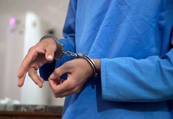 کارمند اداره امور مالیاتی رامسر به اتهام دریافت رشوه بازداشت شد