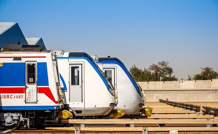 شهر زیرزمینی شیراز در آرزوی سوت ممتد قطار؛ رویای مترو در پیچوخم کمبود واگن