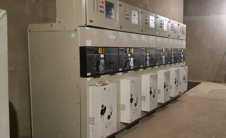 پُست برق شماره ۱۳ مجموعه ورزشی آزادی نوسازی شد