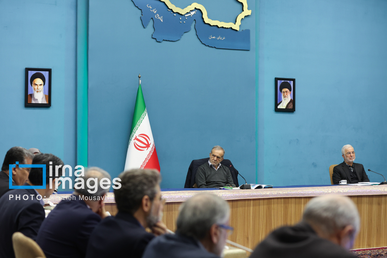 پزشکیان: حفاظت مسئولانه از محیطزیست با واگذاری مسئولیت به ذینفعان محقق میشود