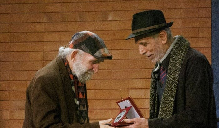 اهدای مدالیوم به ۲ هنرمند پیشکسوت/درددلهای بهزاد فراهانی در «شب نمایشنامهنویس»