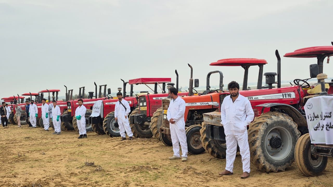 ضرورت آمادهباش برای مقابله با هجوم احتمالی ملخ صحرایی ضرورت آمادهباش برای مقابله با هجوم احتمالی ملخ صحرایی