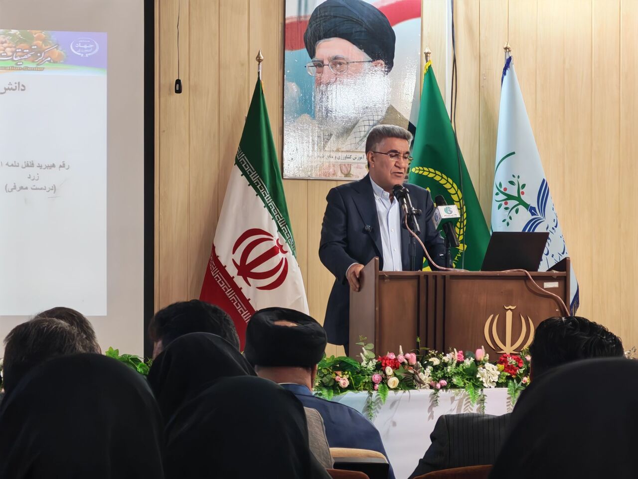 تهدید مگس میوه، چالش جدی محصولات باغی جنوب کرمان