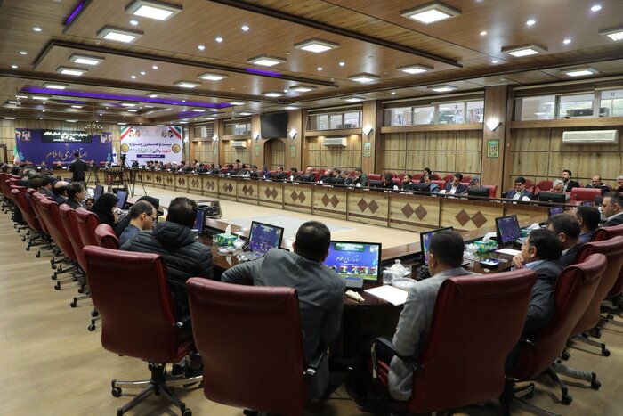 بدنه دولت ۱۵ درصد کوچک میشود؛ بهبود معیشت کارکنان