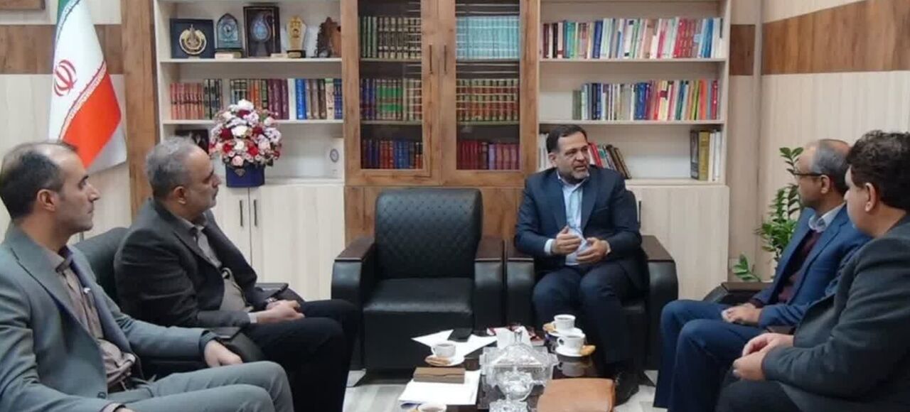 لزوم تشدید برخوردها با برداشتهای غیرقانونی آب در قم