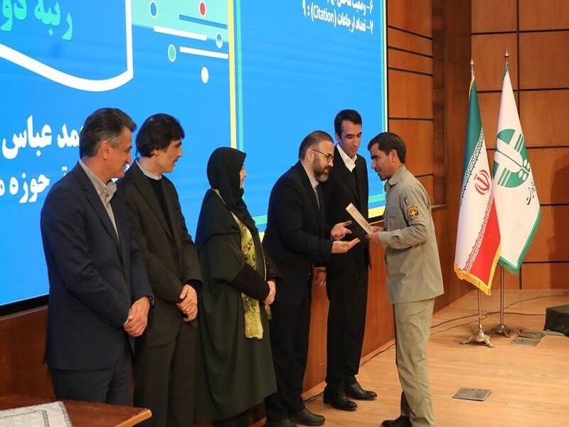محیطبان خراسان رضوی پژوهشگر برتر کشور معرفی شد