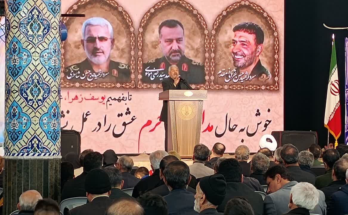 سرلشکر جعفری: اگر جنگی پیش بیاید، پاسخ ایران مانند قبل نیست سرلشکر جعفری: اگر جنگی پیش بیاید، پاسخ ایران مانند قبل نیست