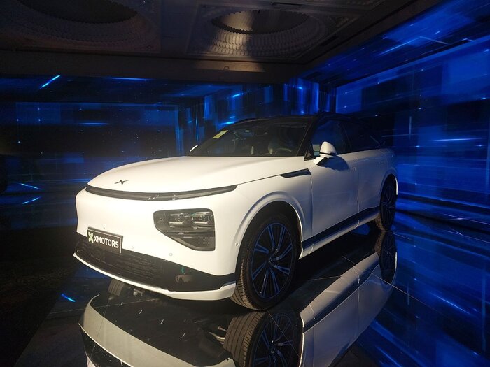 واردات خودرو توسط ایرانیان مقیم خارج به ظرفیت سازی ارزی منجر میشود