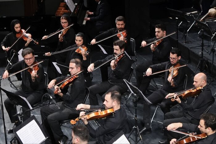 آثار خاطره‌انگیز موسیقی ایرانی روایت شد/بازگشت خواننده اسبق ارکستر ملی+فیلم