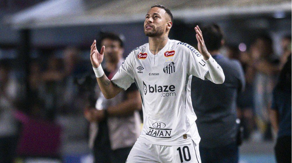 تمدید قرارداد ستاره برزیلی با سانتوس؛ نیمار به دنبال حضور در تیم ملی برزیل