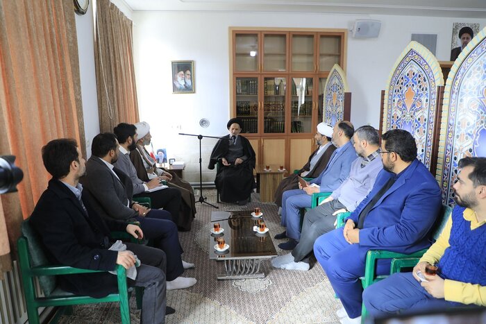 امام جمعه بیرجند: کمک به دولت برای تسهیل امور اجرایی کشور ضروری است