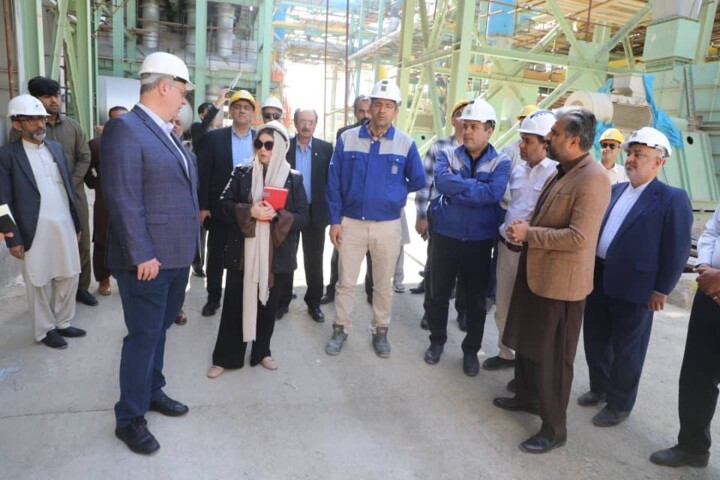 سفیر بلاروس: چابهار بهترین بستر برای سرمایهگذاری و مونتاژ ماشینآلات بلاروسی در ایران است