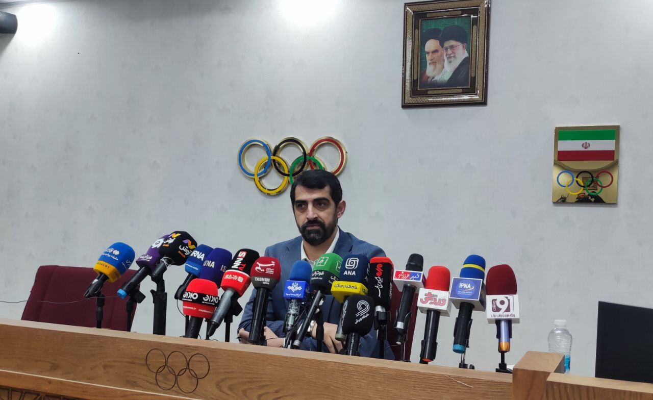 داوری: استقلال احساسی عمل کرد، اما کنار نمیکشد؛ هنوز تصمیمی برای دوره بعد نگرفتهام