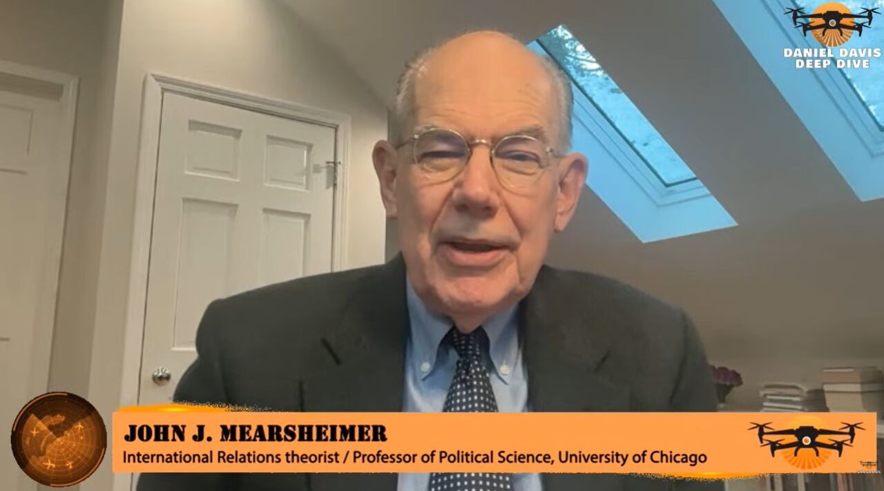 مرشایمر: اسرائیلیها «مالک» ترامپ هستند/ حمله به ایران همان «یکدفعه» بود