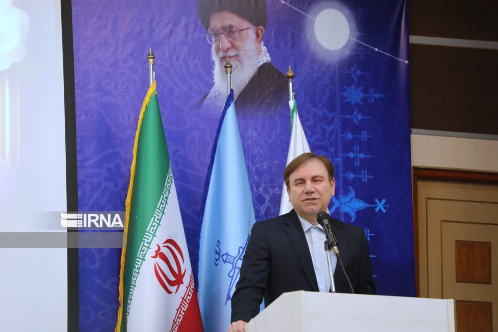 بهره‌برداری و اجرای ۲۴۰۰ پروژه زیرساختی و اقتصادی در استان بوشهر آغاز شد